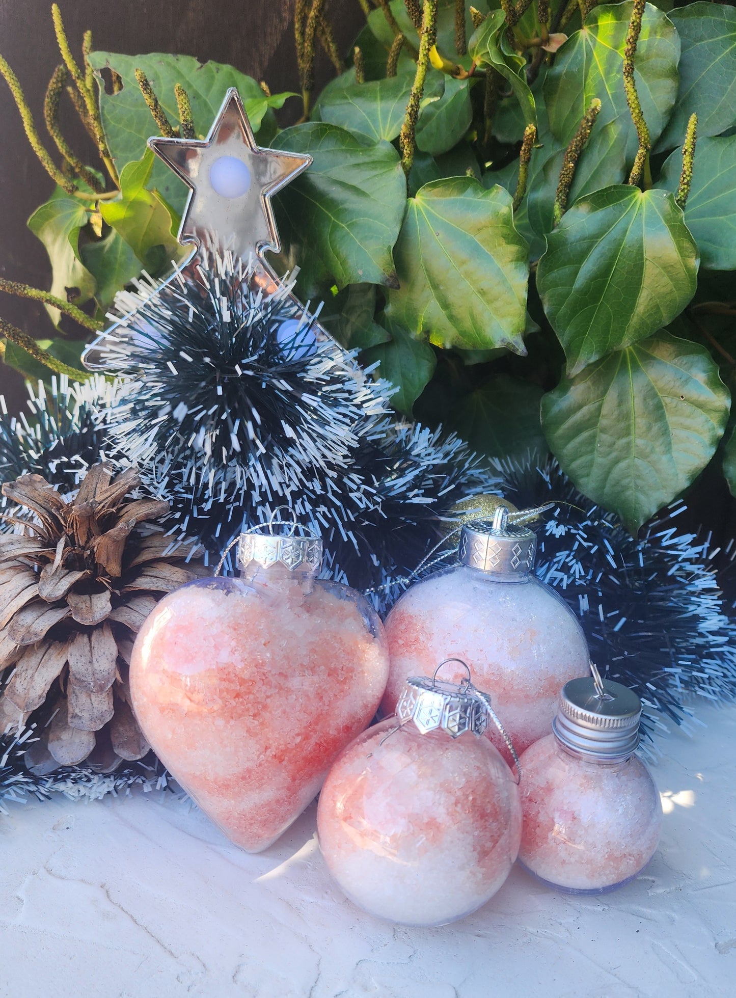 Christmas Bath Salt Baubles